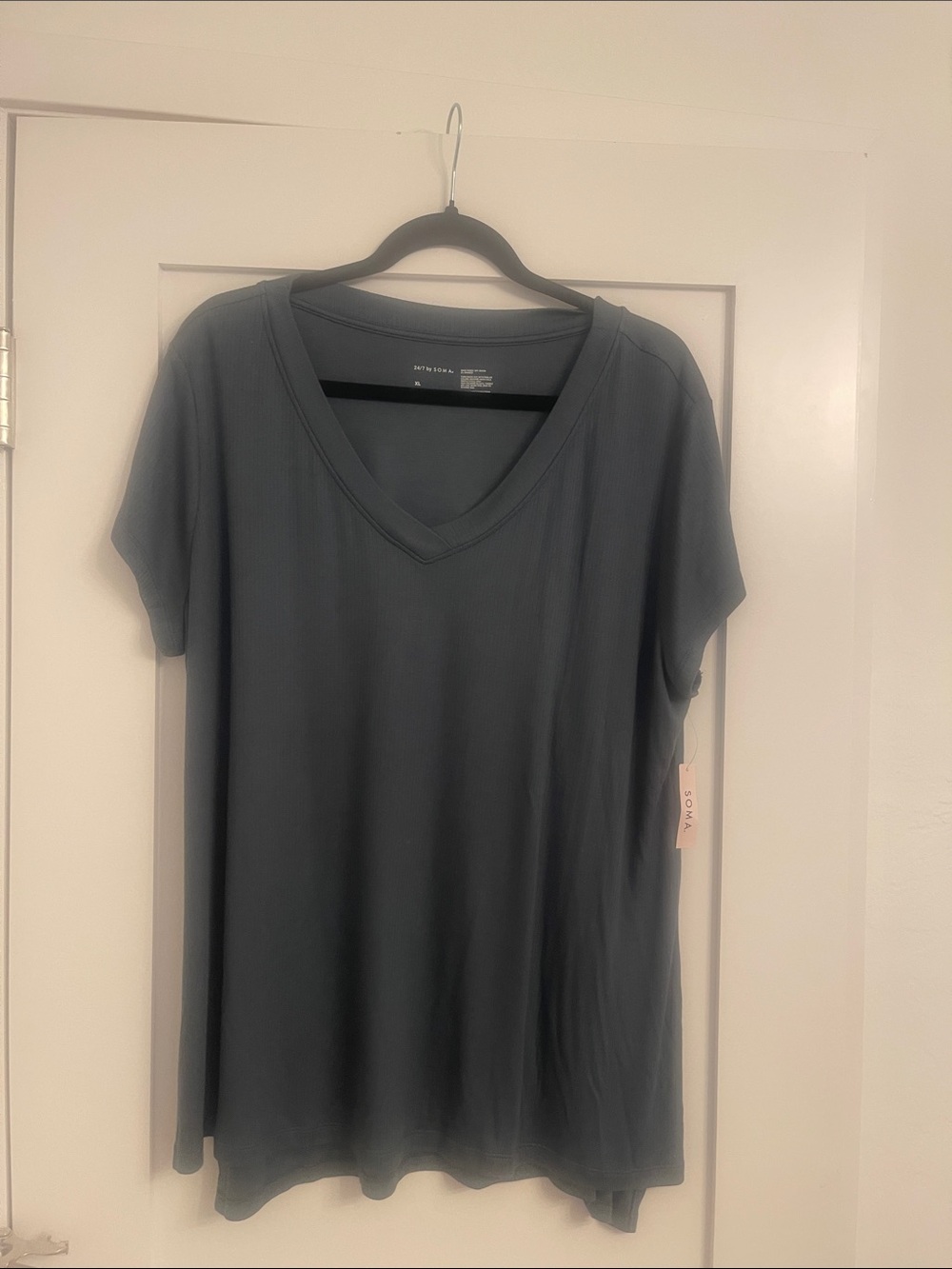 Soma V-Neck Short Sleeve Tee